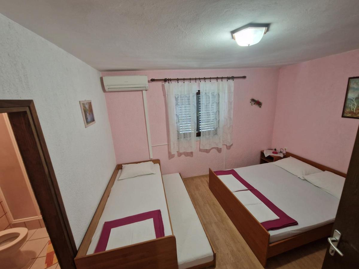 Rooms Anita Sibinj Sibinj Krmpotski Zewnętrze zdjęcie