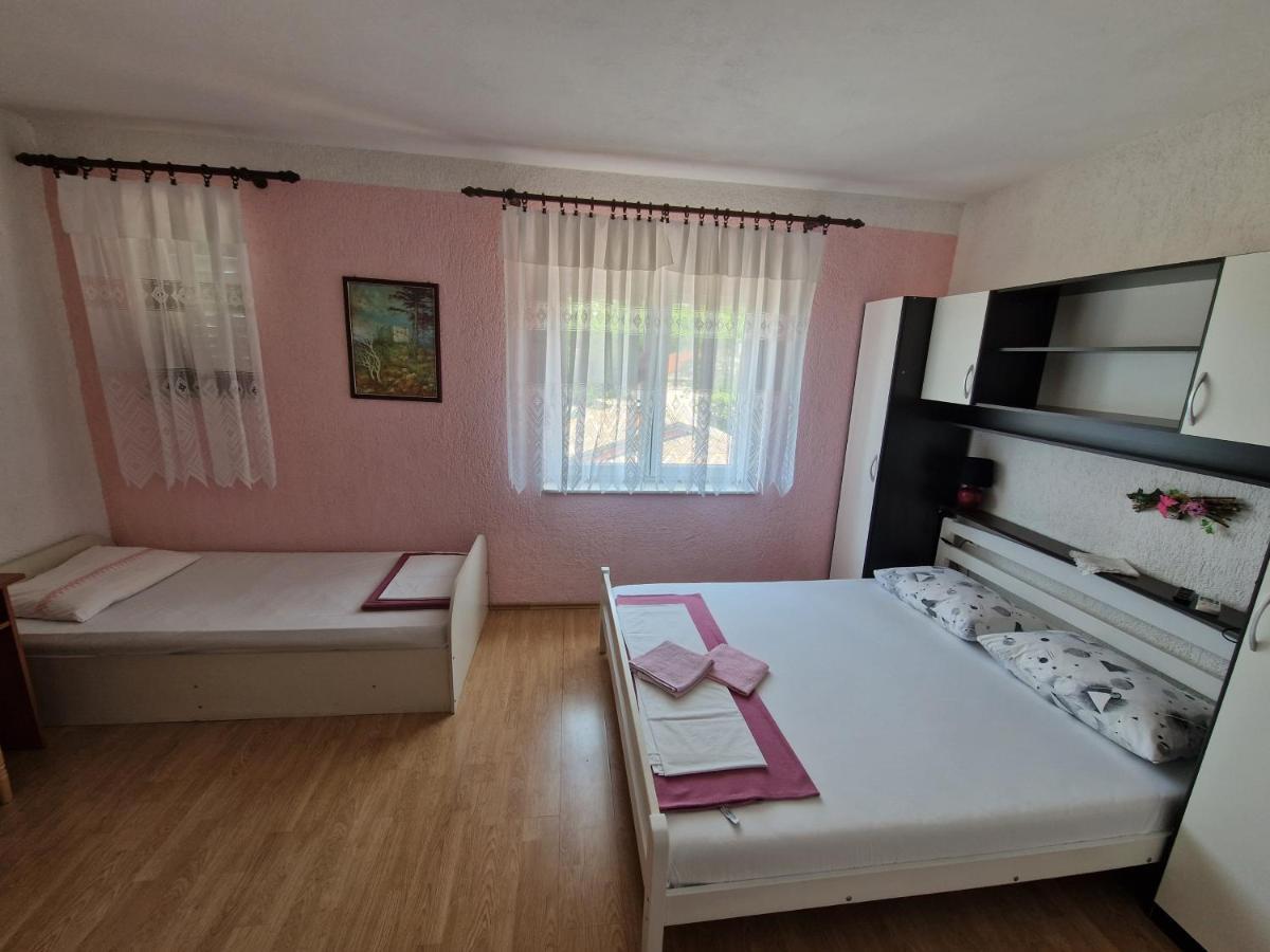 Rooms Anita Sibinj Sibinj Krmpotski Zewnętrze zdjęcie