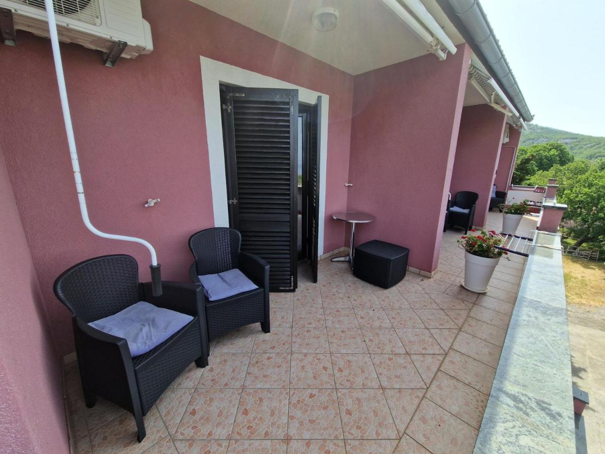 Rooms Anita Sibinj Sibinj Krmpotski Zewnętrze zdjęcie